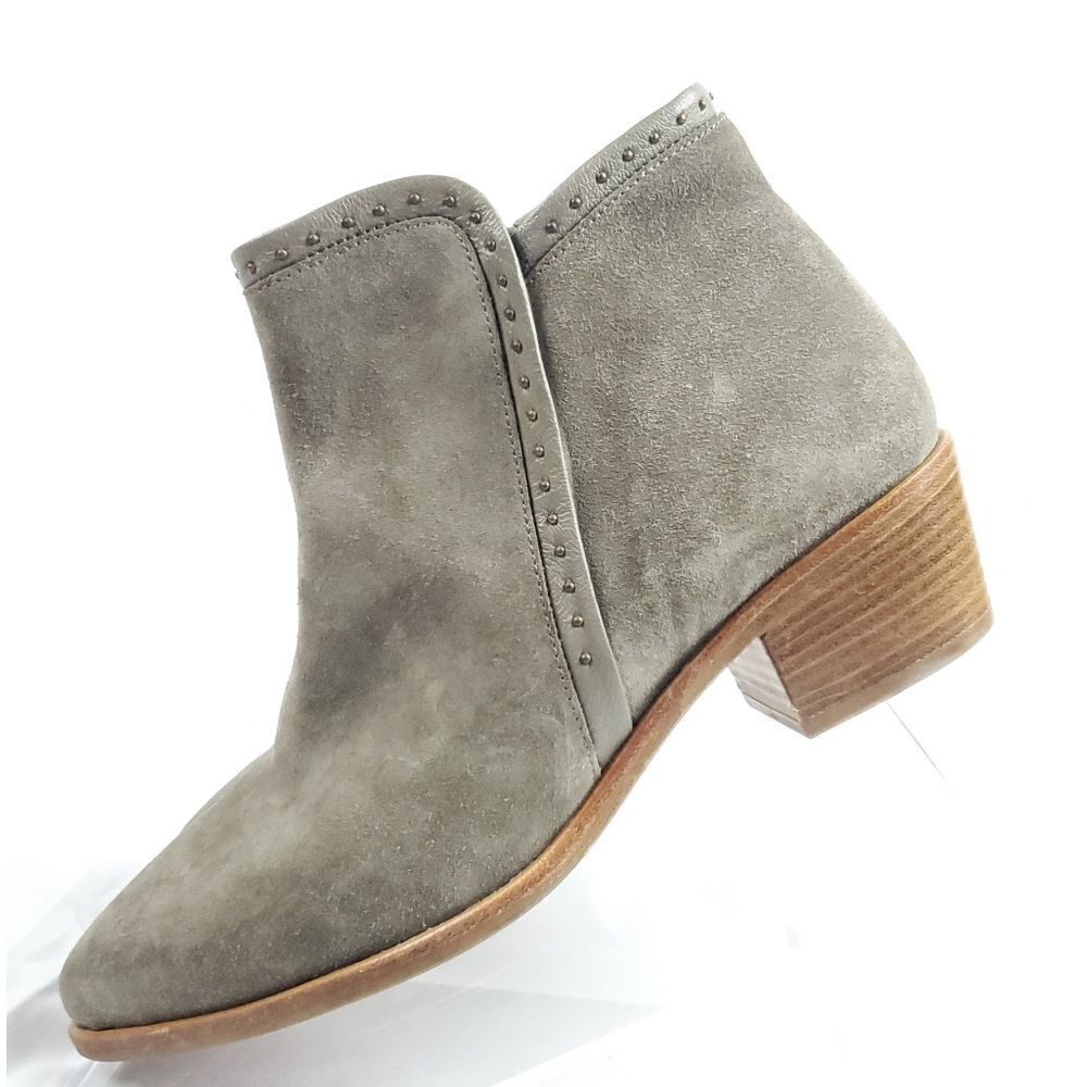 Italeau Suede Ankle Boots W Side Zipper Genuine Leather Weatherproof Sz 7.5 — image 4 of 8